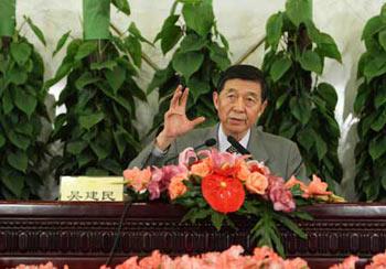 Wu Jianmin, the spokesman for the First Plenary Session of the Eleventh National Committee of the Chinese People's Political Consultative Conference (CPPCC), answers questions from journalists during a news conference on the CPPCC session at the Great Hall of the People in Beijing, capital of China, March 2, 2008.(Xinhua Photo)
