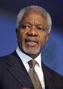 Kofi Annan's comments come three days after Kenya's new prime minister called for talks with one of the country's most notorious gangs.(File photo)