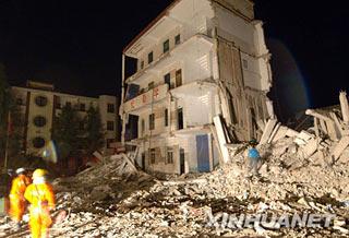 The death toll from Monday's earthquake in Sichuan has now climbed to more than 9,200.(Photo: xinhua)