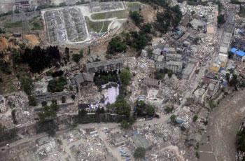Photo taken on May 14, 2008 shows an aerial view of the badly stricken town of Yingxiu in Wenchuan County of southwest China's Sichuan Province, two days after a massive earthquake. (Xinhua Photo)