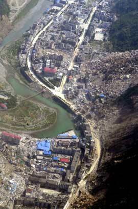 An airscape shows Beichuan County in Mianyang City, southwest China's Sichuan Province, May 27, 2008. Mianyang City on May 21 exerted a special control of the county seat of Beichuan, banning people and vehicles from entering the town to avoid any possible landslide and mudslide, and to protect the post-quake scene in the town. (Xinhua/Li Dadong)