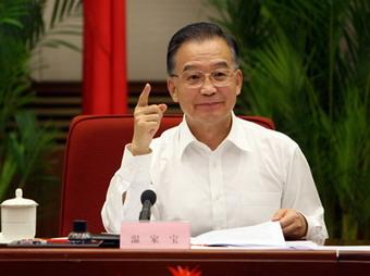 Chinese Premier Wen Jiabao speaks at the 23rd meeting of the quake relief headquarters of China's State Council in Beijing, capital of China, July 12, 2008.(Xinhua/Yao Dawei)