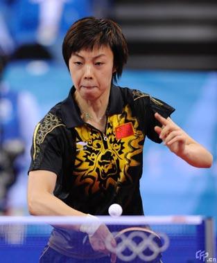 Zhang Yining beatt Ai Fukuhara, Japan, 4-1. (CCTV.com)