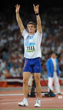 Andreas Thorkildsen of Norway gestures during the men's javelin throw final at the National Stadium, also known as the Bird's Nest, during Beijing 2008 Olympic Games in Beijing, China, Aug. 23, 2008. Andreas Thorkildsen won the title and set a new Olympic record.(Xinhua Photo)
