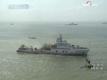 Sea rescue teams are ready for the launch of the Shenzhou-7 spacecraft.