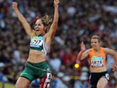 Perla Bustamante of Mexico wins women´s 100m - T42 gold