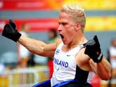 Leo-Pekka Tahti of Finland wins Men´s 100m T54 gold