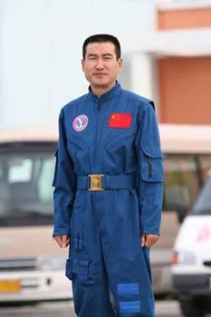 Chinese astronaut Zhai Zhigang is seen in the Jiuquan Satellite Launch Center in September, 2005. [File Photo: Xinhua]