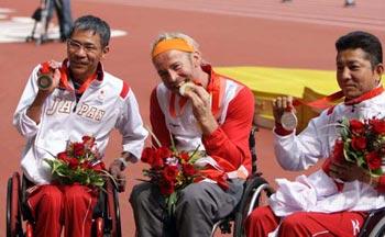 Thomas Geierspichler (C), Ueyonabaru Hirokazu (R) and Takada Toshihiro