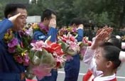 Beijing welcomes Shenzhou 7 astronauts