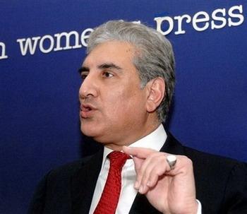 Pakistan's foreign minister Shah Mehmood Qureshi, seen here on November 28, has told a press conference that Islamabad will take action against any group within its borders if it was involved in the Mumbai attacks.(AFP/Str)