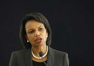 U.S. Secretary of State Condoleezza Rice speaks during a news conference in Islamabad before leaving Pakistan December 4, 2008.(Xinhua/Reuters Photo)