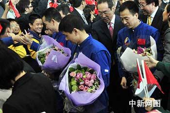 The delegation including Shenzhou 7 mission's three astronauts and a number of scientists arrived in Hong Kong on Friday morning.