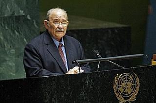 This image provided by the United Nations, shows Miguel D'Escoto Brockmann, president-elect of the 63rd Session of the UN General Assembly, speaking to the GA in June 2008 at UN headquarters in New York. (AFP/UN/File/Eskinder Debebe)