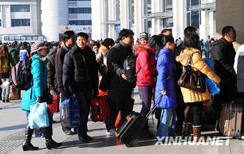 The 40-day travel peak began on Sunday, with passenger numbers expected to hit 2.3 billion.