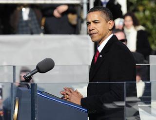 Photo taken on Jan. 20, 2009 to show that Newly-inaugurated U.S. President Barack Obama delivers inaugural address in front of the U.S. Capitol in Washington D.C..(Xinhua/Zhang Yan)