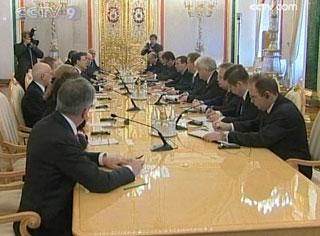 European Commission President, Jose Manuel Barroso, and nine commissioners have held strategic talks with Russian President, Dmitry Medvedev, and Prime Minister, Vladimir Putin, in Moscow. 