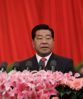 Jia Qinglin, chairman of the National Committee of the Chinese People's Political Consultative Conference (CPPCC), delivers a report on the work of the CPPCC National Committee's Standing Committee at the Great Hall of the People in Beijing, capital of China, March 3, 2009. The Second Session of the 11th CPPCC National Committee opens on Tuesday.(Xinhua/Liu Weibing)