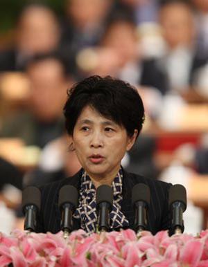 Li Dongyu, member of the 11th National Committee of the Chinese People's Political Consultative Conference (CPPCC), speaks at the fourth plenary meeting of the Second Session of the 11th National Committee of the CPPCC held at the Great Hall of the People in Beijing, capital of China, March 9, 2009. (Xinhua/Yao Dawei)