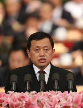 Wei Xiaochun, member of the 11th National Committee of the Chinese People's Political Consultative Conference (CPPCC), speaks at the fourth plenary meeting of the Second Session of the 11th National Committee of the CPPCC held at the Great Hall of the People in Beijing, capital of China, March 9, 2009. (Xinhua/Yao Dawei)