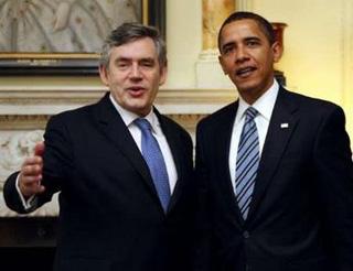 U.S. President Barack Obama (R) meets British Prime Minister Gordon Brown at 10 Downing Street in London April 1, 2009.REUTERS/Jim Young