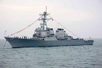 U.S. navy missile destroyer USS Fitzgerald is seen during an international fleet review in waters off China's port city of Qingdao, east China's Shandong Province, on April 23, 2009. A total of 21 visiting naval vessels from 14 countries took part in the review, celebrating the 60th anniversary of the founding of the Chinese People's Liberation Army (PLA) Navy.(Xinhua/Li Gang) 