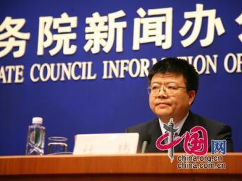 Du Wei, Deputy director of Quake Prevention Department of China Earthquake Admin., said, "Though the time can be extremely limited, we believe it's vital for minimizing casualties and economic losses. We will spare no efforts to promote the technology development in this field, and its application in the active quake areas."