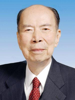 Ma Man Kei is elected vice-chairman of the 11th National Committee of the Chinese People's Political Consultative Conference (CPPCC) at the fourth plenary meeting of the First Session of the 11th CPPCC National Committee in Beijing, capital of China, March 13, 2008. (Xinhua Photo)