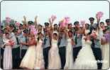 Soldiers have their group wedding