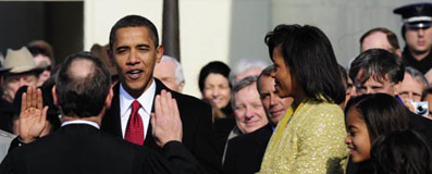 Obama sworn in as 44th U.S. president