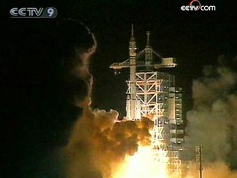 Shenzhou 1 was launched from the Jiuquan Launch Center on Nov. 20, 1999, and landed in central Inner Mongolia Autonomous Region the next day.
