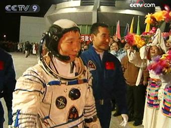 These four successful unmanned space flights pave the way for the launch of Shenzhou 5, make China's 3 of manned space flight finally come true.