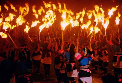 Torch Festival of Yi is the most ceremonious minority dance.