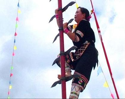 Knife-Pole Festival of Lisu is the most breathtaking minority festival.