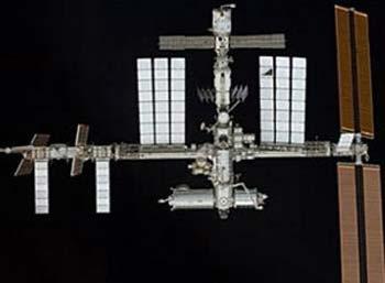 Russian and U.S. cosmonauts aboard the International Space Station (ISS) started a spacewalk on Tuesday.