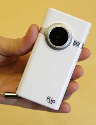 A Flip video camcorder made by Pure Digital Technologies is seen in this picture taken in New York March 19, 2009. (Xinhua/Reuters Photo)