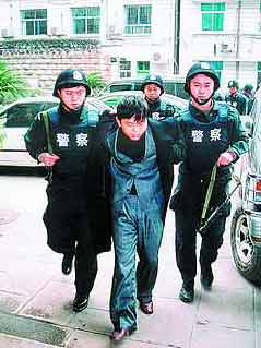 本报讯(记者 易裕厚 李顺文 李春璞)昨日,株洲警方正式