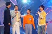 铁齿铜牙<a href=mms://winmedia.cctv.com.cn/xiangtiaozhanma/2006/05/xiangtiaozhanma_300_20060502_8.wmv><font color=FF0000>视频</font></a>