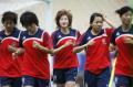 （4）中国女足与世界明星联队赛前训练