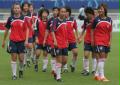 （12）中国女足进行赛前训练